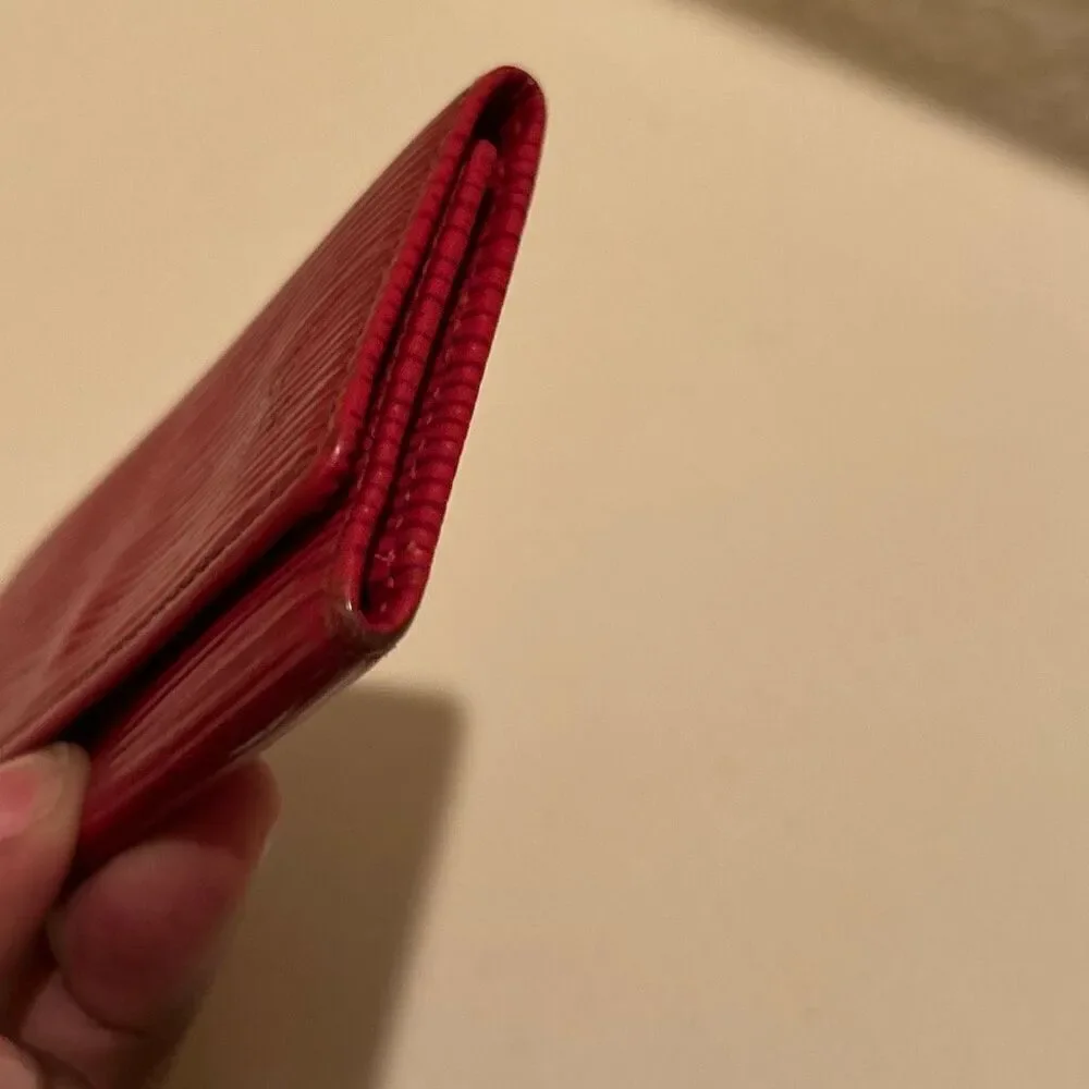 Louis Vuitton Epi Key Holder Case Red Textured 4-Key Organization Travel Luxury